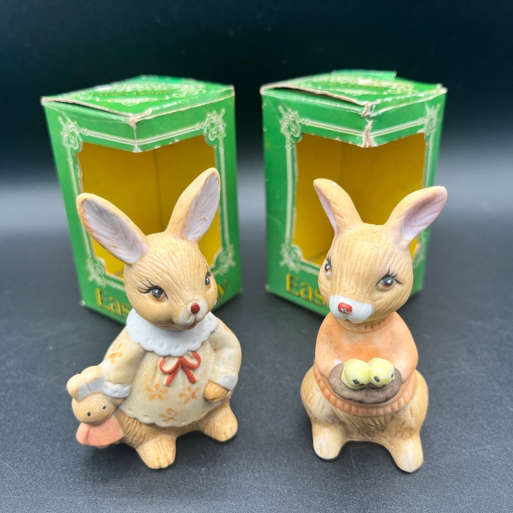 Vtg Ceramic Easter Bunny Figurine Set 2pc Rabbit Chicks Spring Decor In Box 3.5"